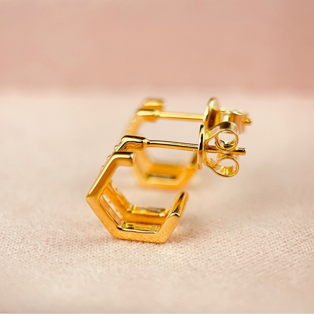 0.12ctw Irregular Geometry Stud Earrings 14k Gold Plated S925 - Picture 3 of 5